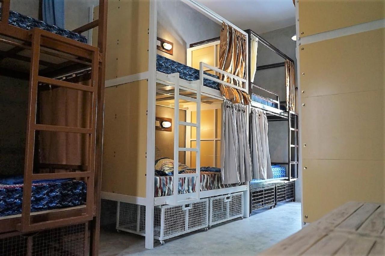 Bali Bobo Hostel Jimbaran  Exterior photo A capsule hotel in Osaka, Japan