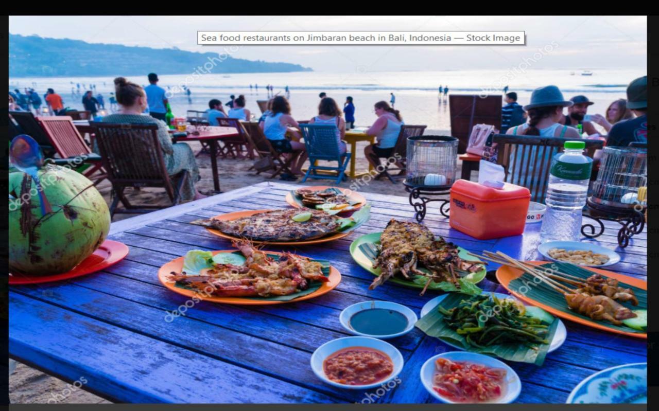Bali Bobo Hostel Jimbaran  Exterior photo Seafood restaurant on Jimbaran beach